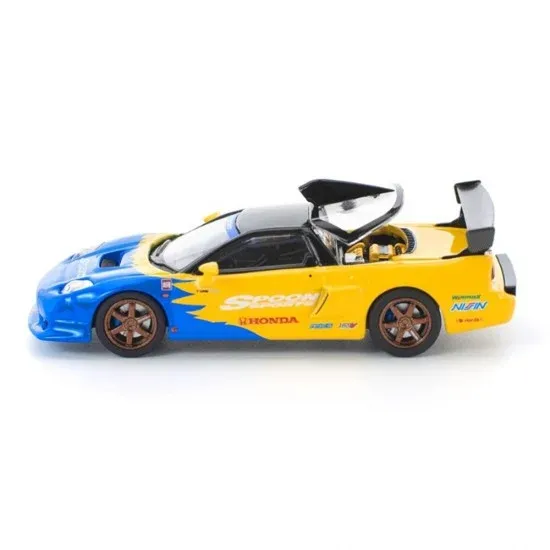00139627-poprace-pr640310-002-550x550.webp